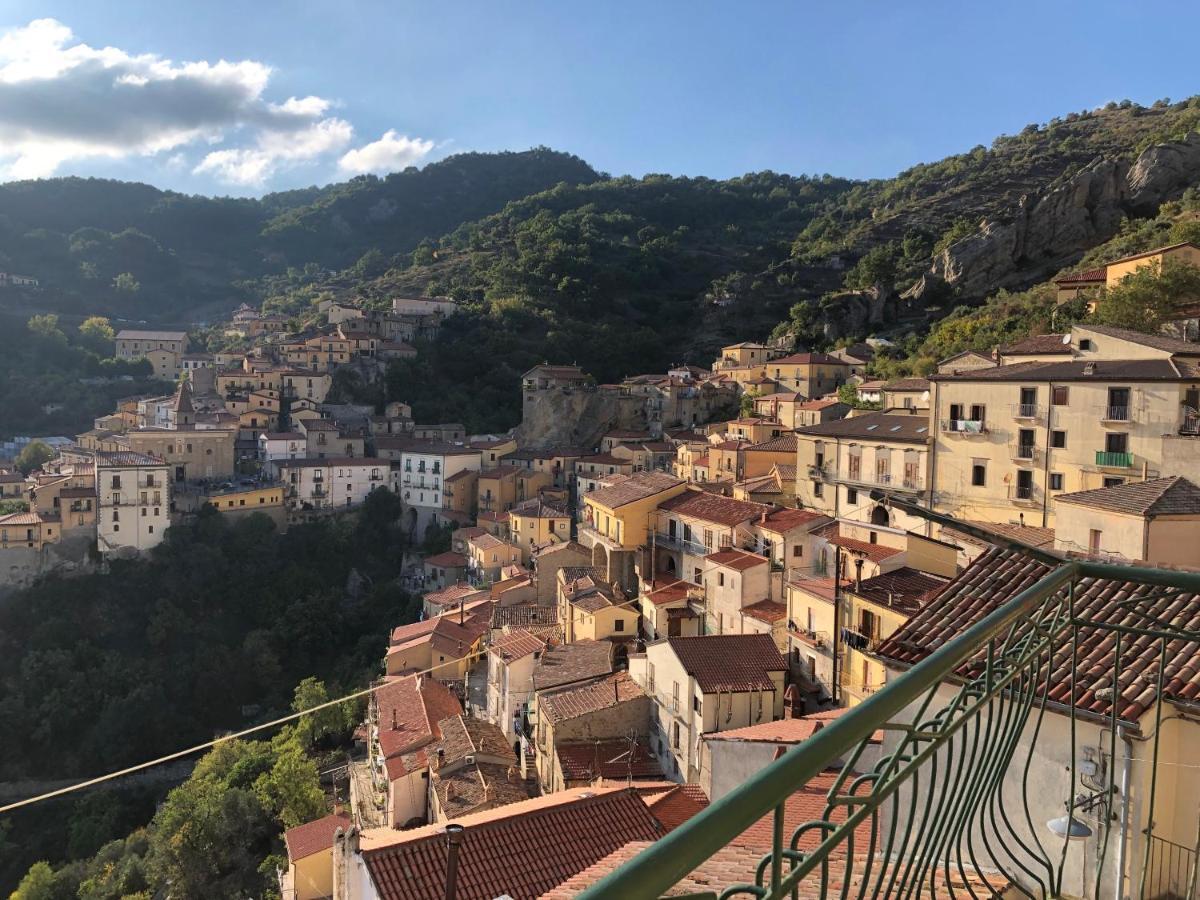 B&B Al Castello Кастельмеццано Екстер'єр фото